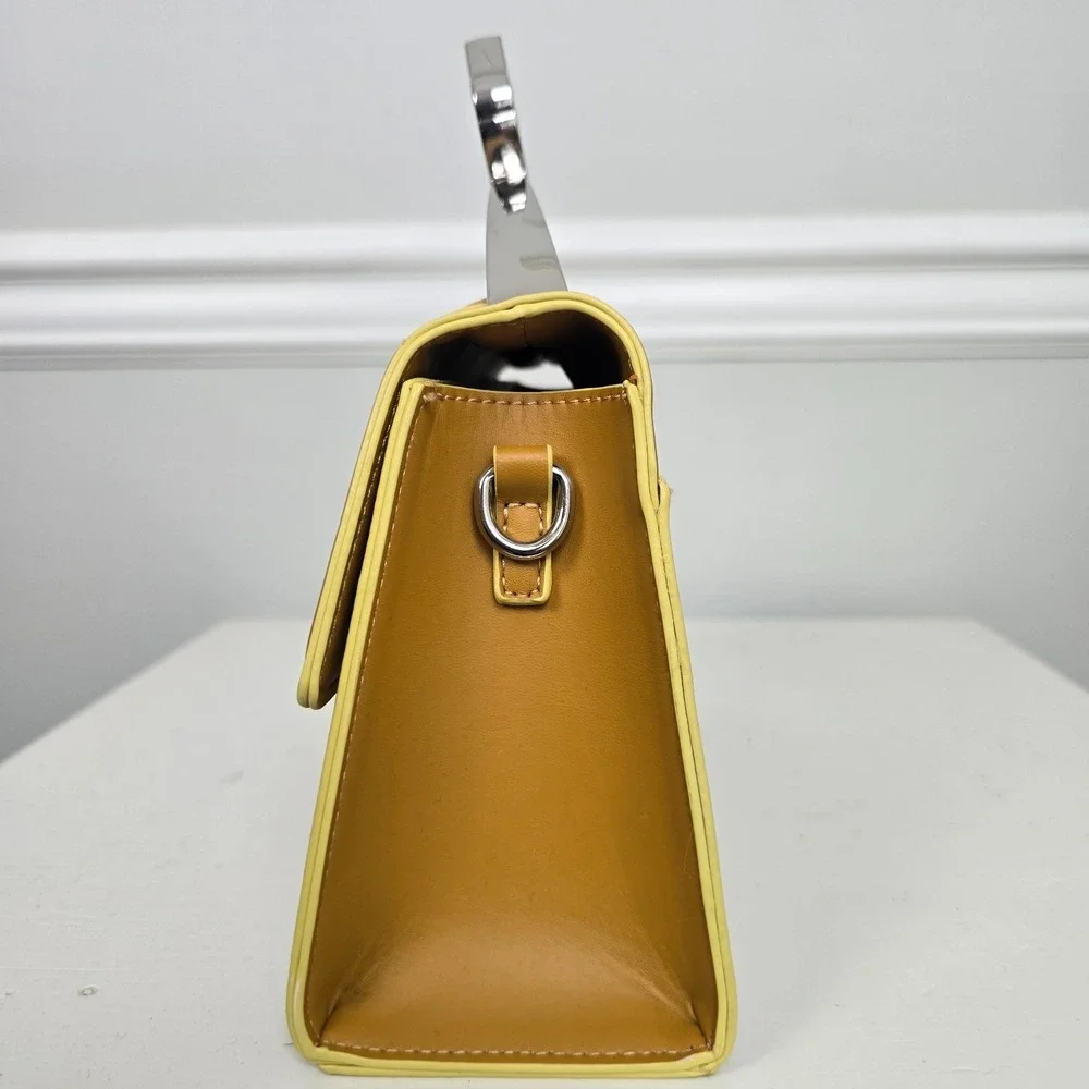 Harry Potter x Fred Segal Hufflepuff Handbag Yellow Faux Leather 9.5